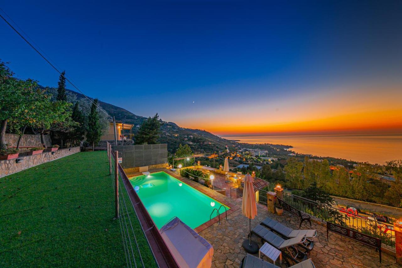 Residence Agape Cefalù Buitenkant foto