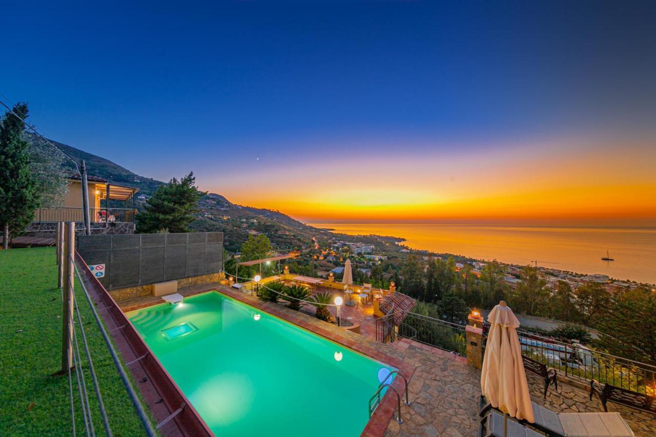 Residence Agape Cefalù Buitenkant foto
