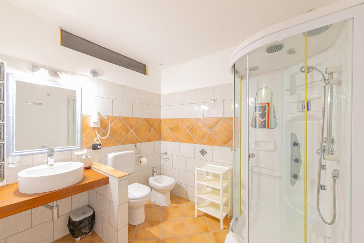 Residence Agape Cefalù Buitenkant foto