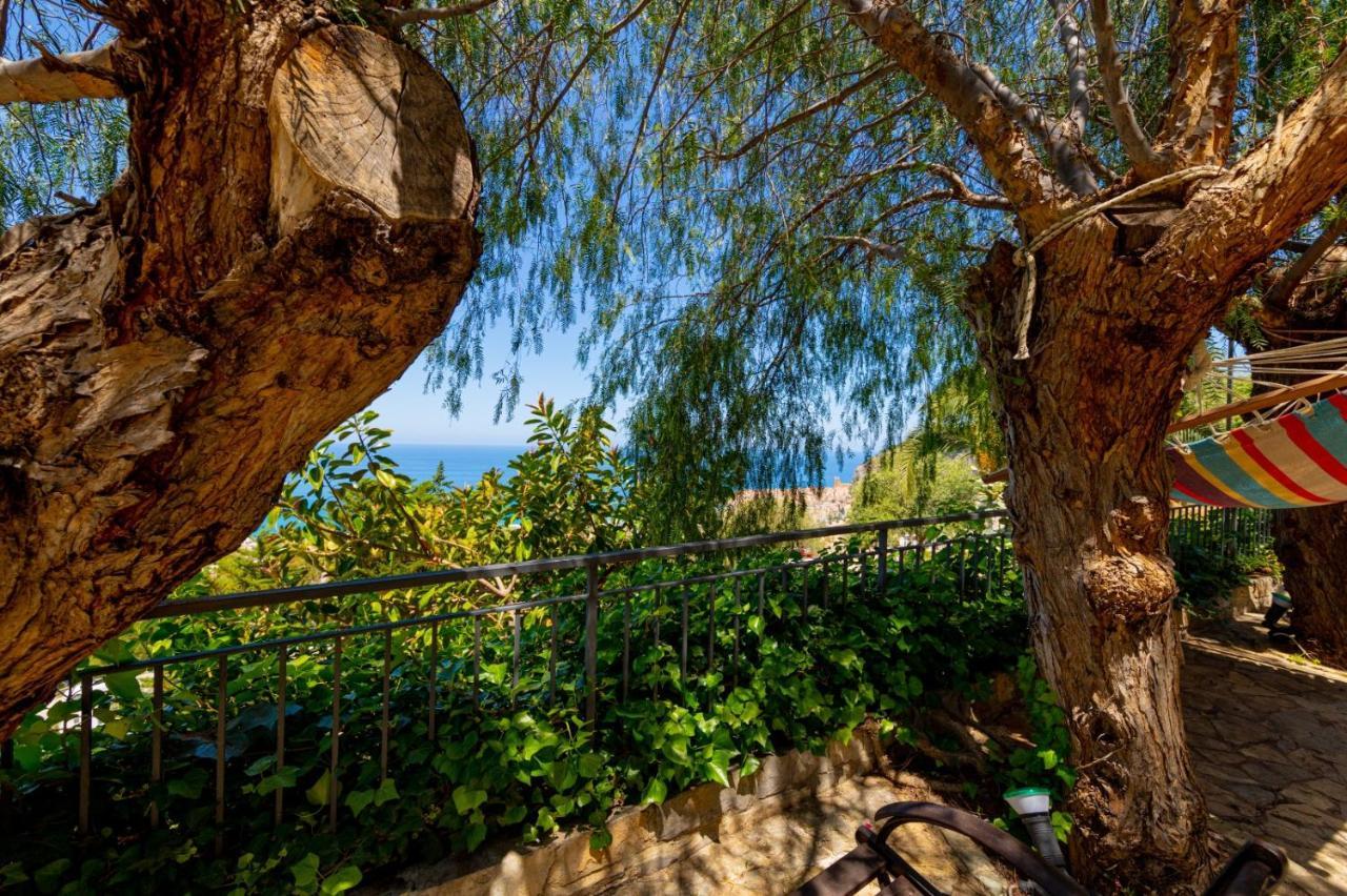 Residence Agape Cefalù Buitenkant foto